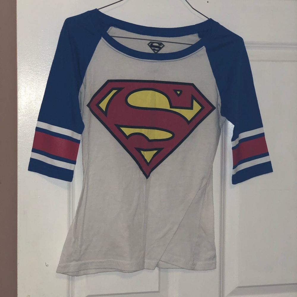 Graphic Superman 3/4 Baseball tee